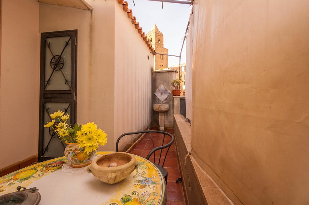 Ferienwohnung Penthouse Duomo Cefalù Exterior foto